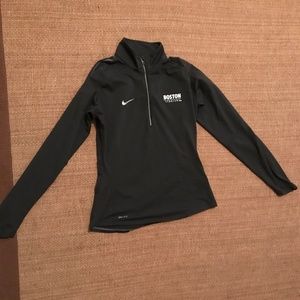 Women's Nike Dry fit 1/4 zip